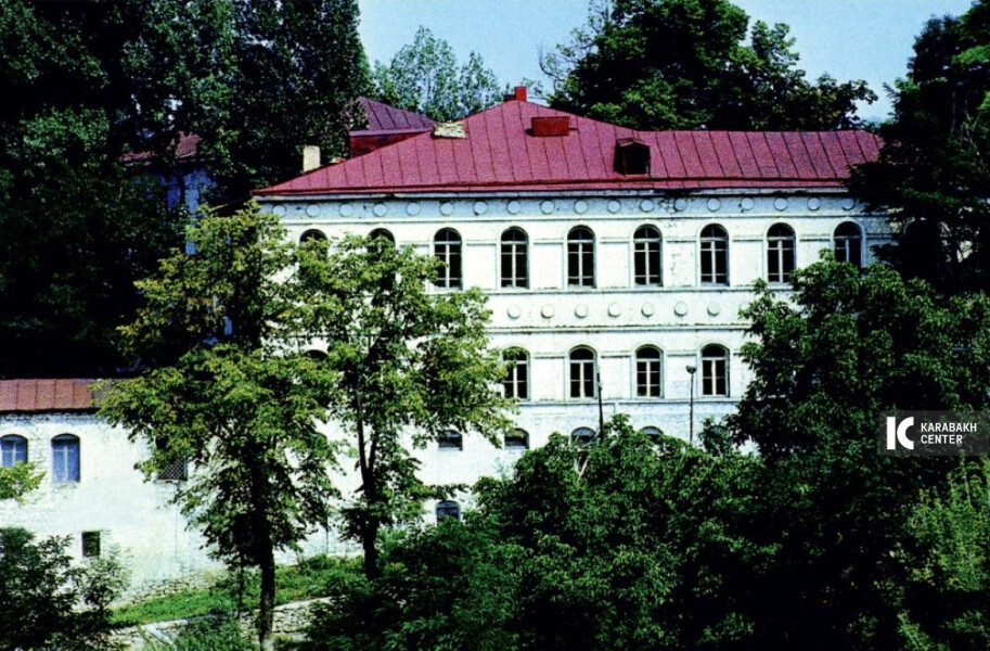 Xan qızı Natəvanın evi